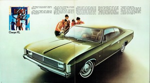1971 Chrysler VH Valiant Charger-04-05.jpg